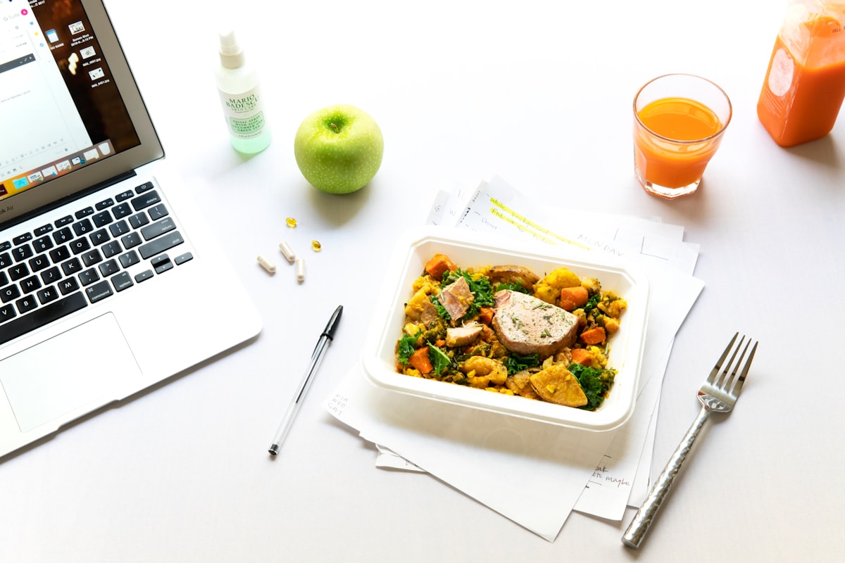 Salad Buddha bowl dengan tofu panggang